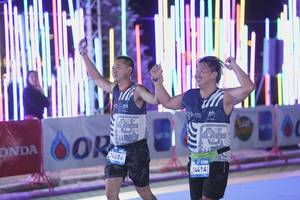 BIB: 74416, 74414
                            <button type="button" onclick="openModal(23235262)" class="btn btn-primary btn-sm float-right btn-popup" data-toggle="modal" data-target=".modal-high-quality">
                        <i class="fas fa-shopping-cart"></i> Add to Cart
                    </button>
                                            <button type="button" onclick="isThisMe(23235262, true)" class="btn btn-success btn-sm float-right btn-popup btn-isme hidden" data-toggle="tooltip" data-placement="bottom" title="นี่คือรูปของคุณใช่ไหม คลิกที่นี่เพื่อเอาเข้าอัลบั้ม">
                        <i class="fas fa-plus"></i> Add to album
                    </button>
                    <button type="button" onclick="isThisMe(23235262, false)" class="btn btn-warning btn-sm float-right btn-popup btn-isnotme hidden">
                        <i class="fas fa-ban"></i> Remove from album
                    </button>